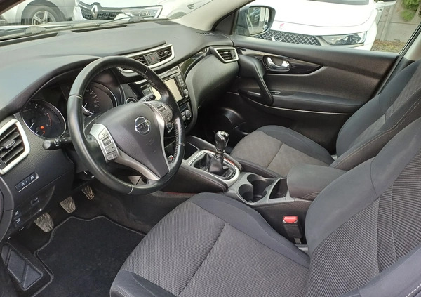 Nissan Qashqai cena 49999 przebieg: 159000, rok produkcji 2014 z Złocieniec małe 137